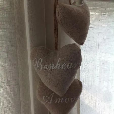 La Petite Echauguette Bed & Breakfast *