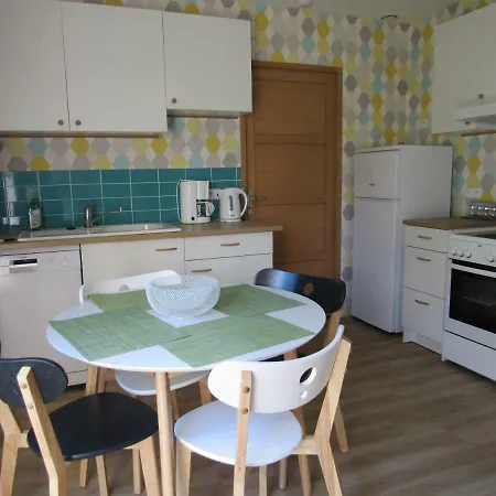 La Petite Echauguette Bed & Breakfast Jumelles (Maine-et-Loire)